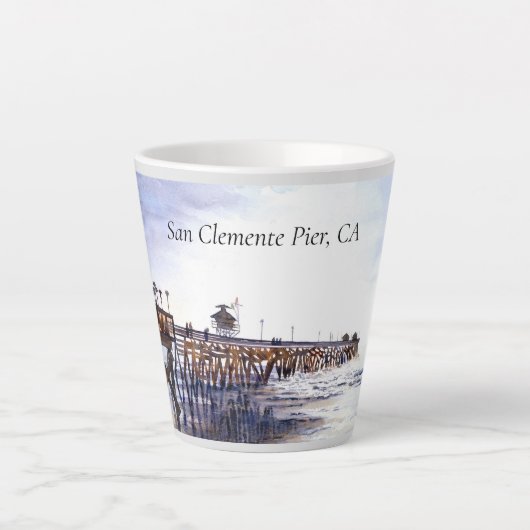 Latte Tasse mit San Clemente Pier (Vorderseite)