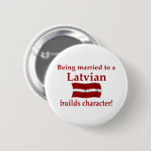 Latvian errichtet Charakter Button (Vorne & Hinten)