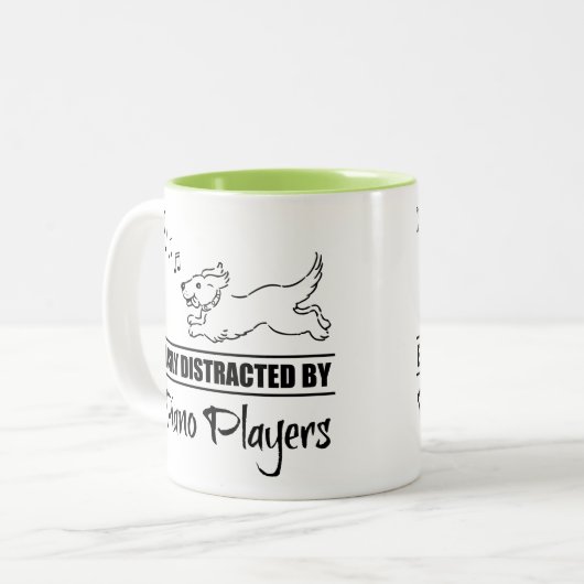 Lauf des Hundes durch Pianisten leicht abgelenkt Zweifarbige Tasse (Vorderseite Links)