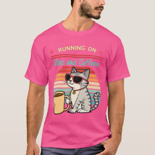 Laufen auf Vibes & Koffein - Cooles Katzenrücklauf T-Shirt