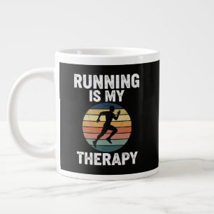 Laufen ist meine Therapie Jumbo-Tasse