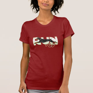 Laufen Sie für Freude, schwarzer Dobermann T-Shirt