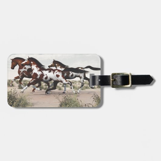 Laufen wie der Wind - Galloping Paint Horses Gepäckanhänger (Vorderseite horizontal)
