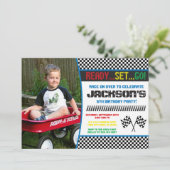 Laufende Einladung der (Stehend Vorderseite)