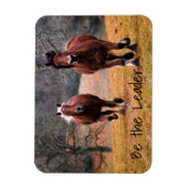 Laufende Pferde sind der Führer Magnet (Vertikal)