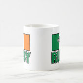 laufender Ball des Rugbyspielers, der Kaffeetasse (Mittel)