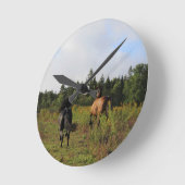Laufendes wildes runde wanduhr (Winkel)