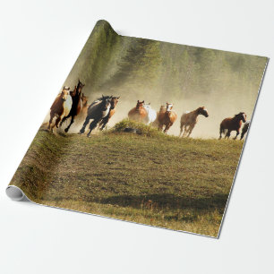 Laufpferde auf der Ranch von Montana Geschenkpapier