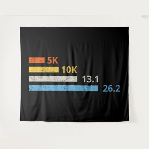 Laufstrecken I - 5K 10K 13,1 26,2 Marathonläufer Wandteppich