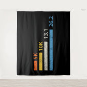 Laufstrecken I - 5K 10K 13,1 26,2 Marathonläufer Wandteppich (Vorderseite)