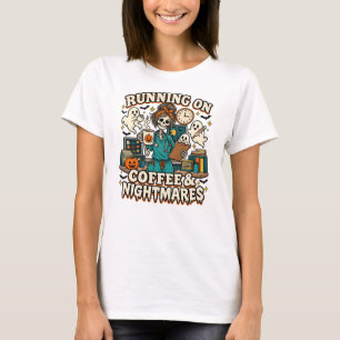 Läuft auf Kaffee & Albträumen Lustiges Halloween-N T-Shirt