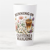 Läuft auf Koffein & Mahjong Milchtasse (Vorderseite)