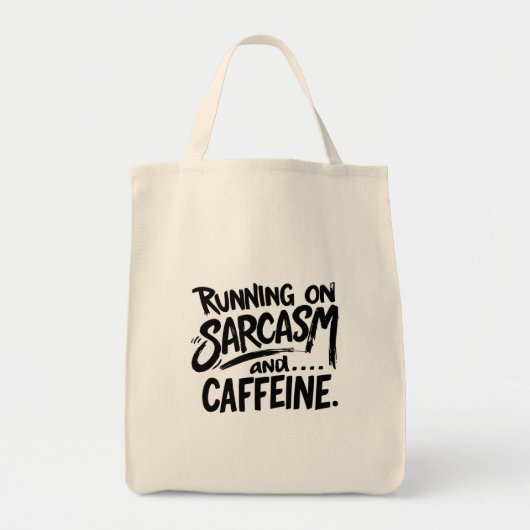 Läuft mit Sarkasmus und Koffein Tragetasche (Vorne)