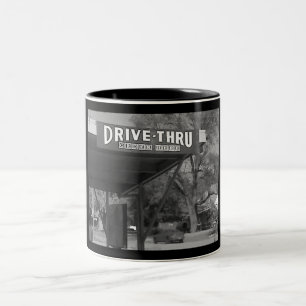 Laufwerk in den 50er Jahren Zweifarbige Tasse
