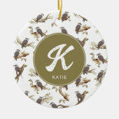 Laughing Kookaburra Australian Eucalyptus Monogram Keramik Ornament (Vorne)