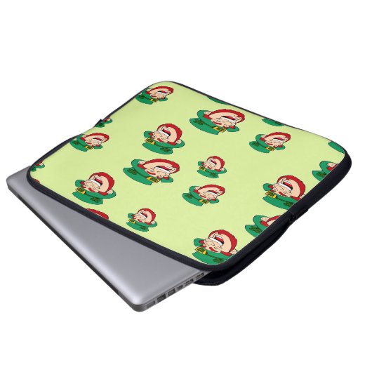 Laughing LKobolde auf hellgrün Laptopschutzhülle (Vorne Knopf)