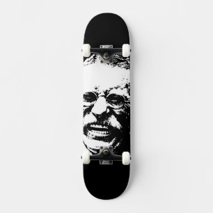 Laughing Teddy Skateboard