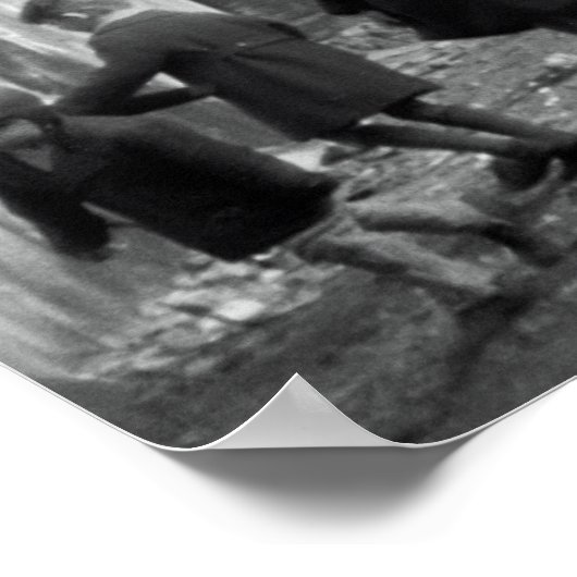 LAUNDRY DAY - BRONX 1936 POSTER (Ecke)