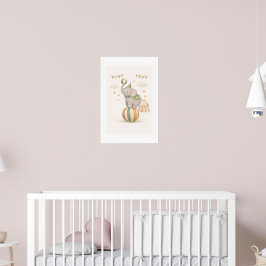 Launenhafter Elefant auf einem Ball Poster