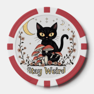 Launische schwarze Katze, umrahmt von roten Pilzen Pokerchips