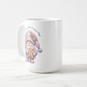 Launischer Weihnachts-Gnome aus Lebkuchen Kaffeetasse (Vorderseite Links)