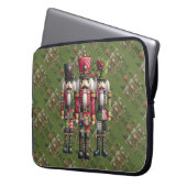 Launisches Patchwork-Weihnachts-Nussknacker-Trio Laptopschutzhülle (Vorderseite Links)