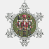 Launisches Patchwork-Weihnachts-Nussknacker-Trio Schneeflocken Zinn-Ornament (Vorderseite)