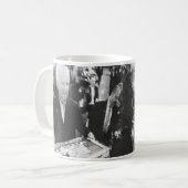 #LAURAHGUILLENWRIGHT & #JOEBIDEN KAFFEETASSE (Vorderseite Links)