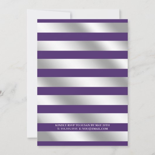 Laurel Mit Monogramm Lila und Silver Abschluss Einladung (Rückseite)