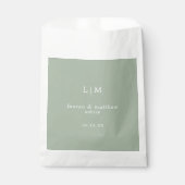 Lauren Sage Green Monogram Elegant Wedding Geschenktütchen (Vorderseite)
