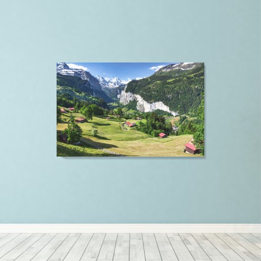 Lauterbrunnen Valley, Schweiz - ummantelte Canvas Leinwanddruck (Insitu (Holzboden))
