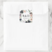 Lava, Navy und Blush Pink Floral Monogram Quadratischer Aufkleber (Tasche)