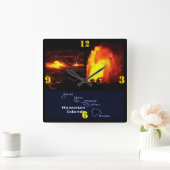 Lavastrom des Hawaiianischen Vulkans Quadratische Wanduhr (Zuhause)