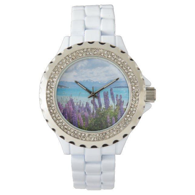 Lavendel am Seeufer Armbanduhr (Vorderseite)