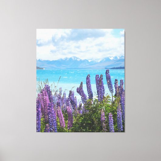 Lavendel am Seeufer Leinwanddruck (Vorderseite)