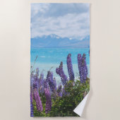Lavendel am Seeufer Strandtuch (Vorderseite)