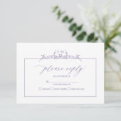 Lavendel Bloral Border Monogram Wedding RSVP Card Karte (Stehend Vorderseite)