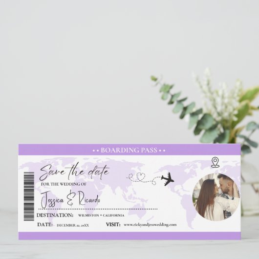 Lavendel Boarding Pass Hochzeit Save The Date (Stehend Vorderseite)