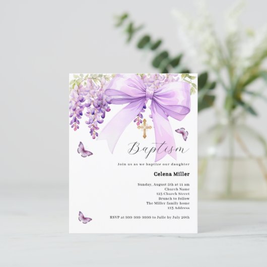 Lavendel-Bogen-Blütenmädchen Taufe (Stehend Vorderseite)