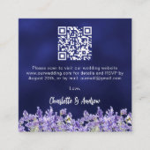 Lavendel-florale marineblaue QR-Code Hochzeit RSVP Begleitkarte (Vorderseite)