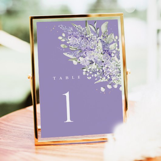 Lavendel-Hochzeitstischnummern, Salbeigrüne Blumen