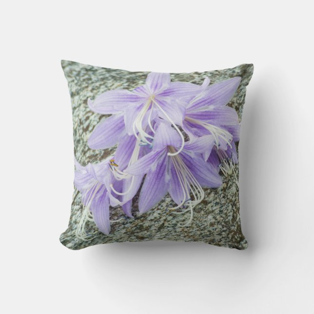 Lavendel hosta Blume in voller Blüte Kissen (Vorderseite)