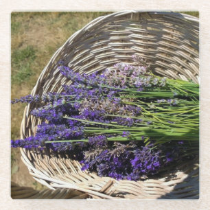 Lavendel in einem Korb Glasuntersetzer