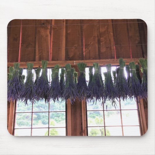 Lavendel in einer Scheune Mousepad (Vorne)