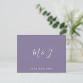 Lavendel-Initialen Hochzeit Save the Date (Stehend Vorderseite)