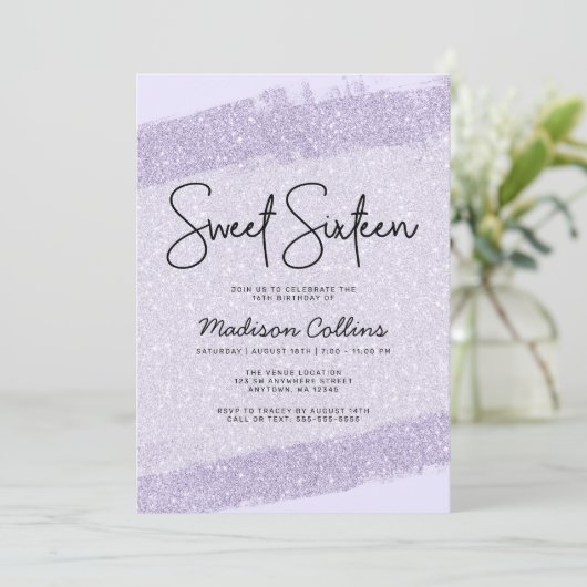 Lavendel Lila Brush Glitzer Sweet 16 Einladung (Stehend Vorderseite)