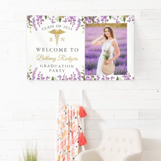 Lavendel Lila Floral Gold RN Abschluss Pflege Banner (Insitu)
