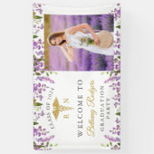 Lavendel Lila Floral Gold RN Abschluss Pflege Banner (Vertikal)