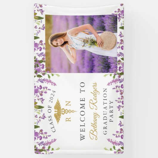Lavendel Lila Floral Gold RN Abschluss Pflege Banner (Vertikal)