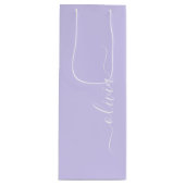 Lavendel Lila Modern Script Girly Monogram Name Geschenktüte Für Weinflaschen (Vorderseite)